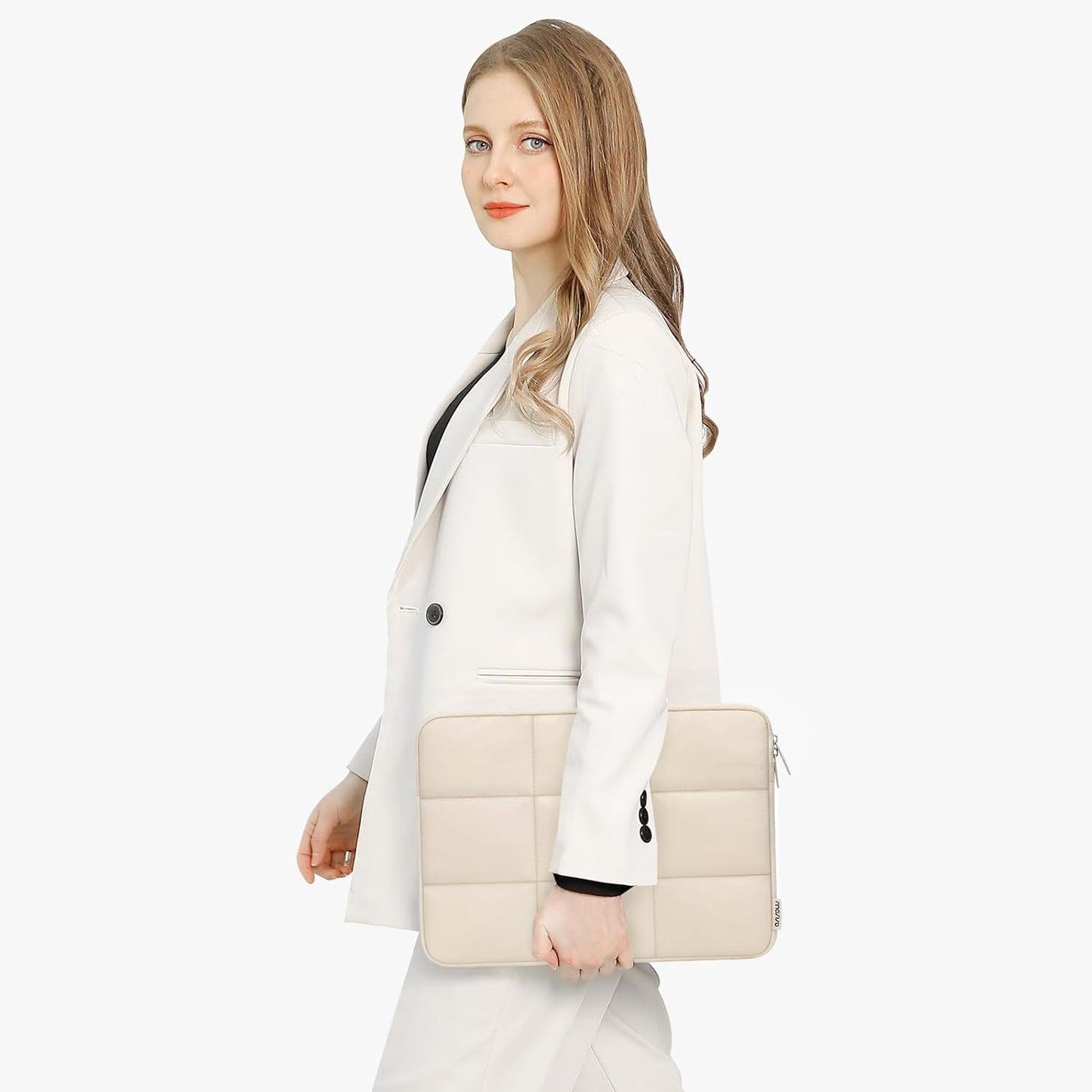 MOSISO Puffy Laptop Sleeve 13-14 inch, Compatible with MacBook Air/Pro 13.3, HP, Dell, Lenovo, Asus Notebook, Rectangle Quilted Puffer Laptop Carrying Case, Laptop Sleeve Case for Women, Sand iMosiso